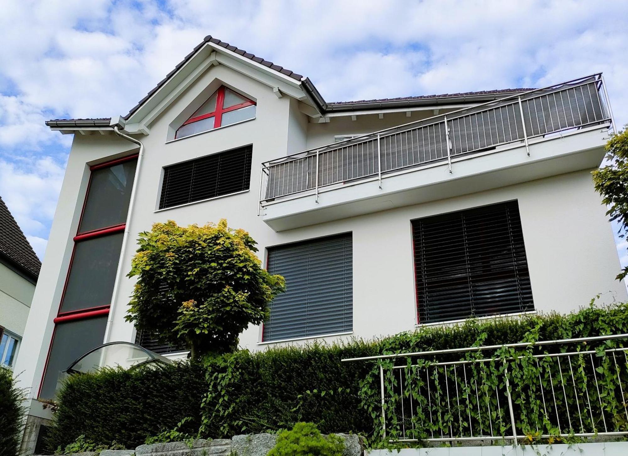 Hotel Haus Zur Lilie Hinwil Exterior foto